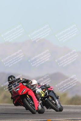 media/Oct-26-2025-Race Pace (Sun) [[c1447ca738]]/Non Verified (1st 20 Minutes of every Hour)/4-Turn 14 (1110am)/